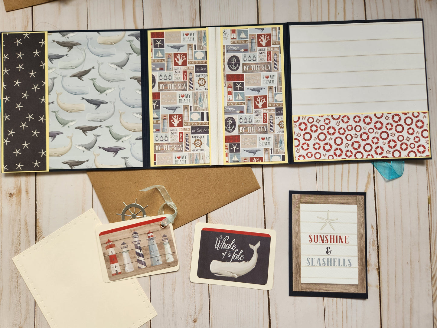 Tarjeta tríptico "Farolillo nautico"