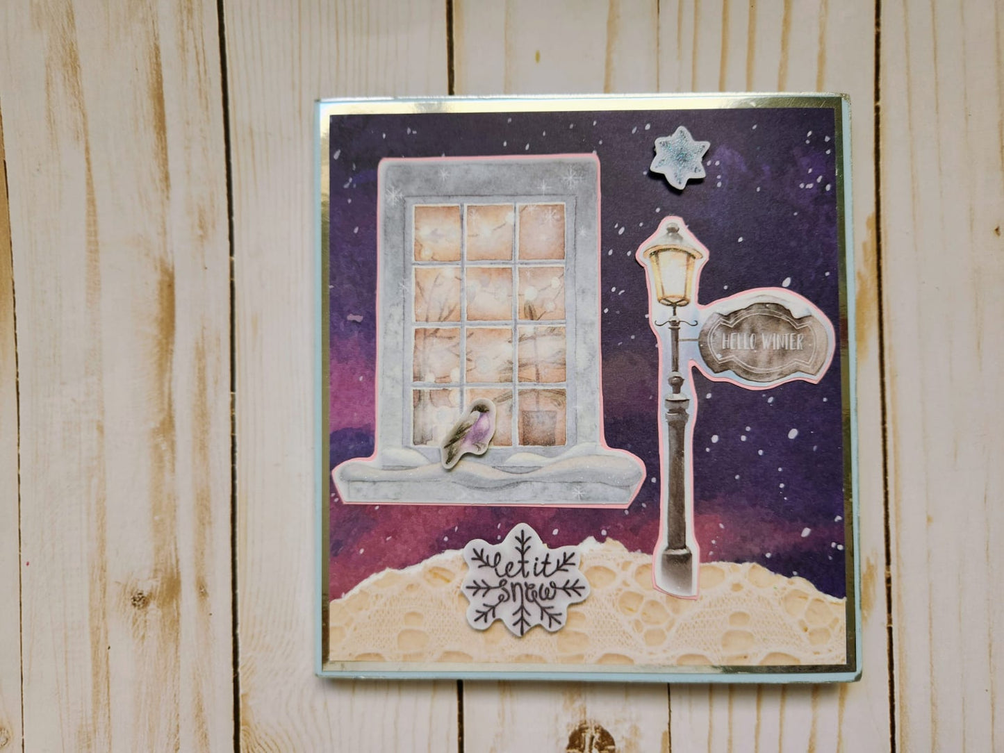 Tarjeta escena hogar Navidad